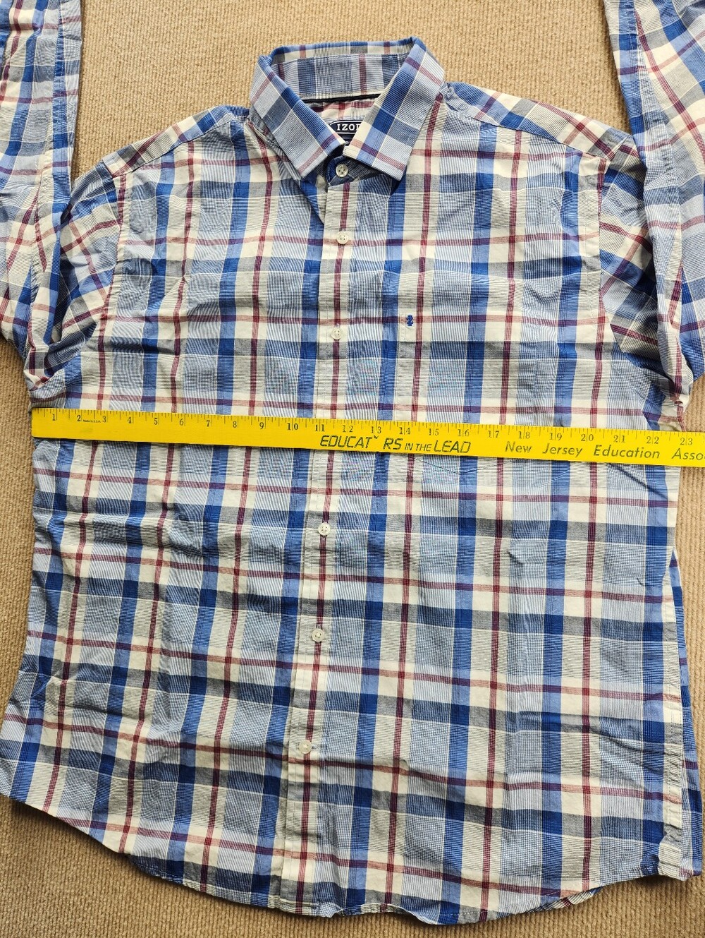 IZOD Premium Essentials Men’s L Plaid Button-Down Long Sleeve Shirts Lot of 3 - Picture 4 of 16